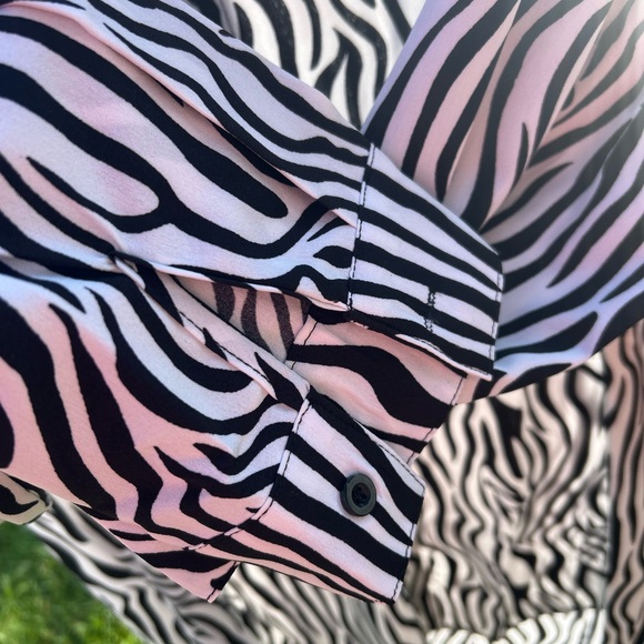 Zebra Print Long Sleeve Shirt - Picture 4 of 7